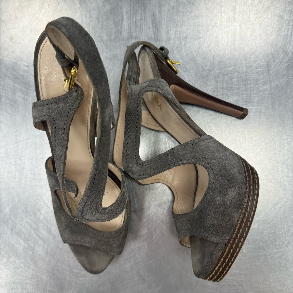 Prada heels size 41/10.5